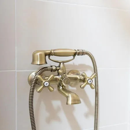 Casa Gabriela Szálloda *