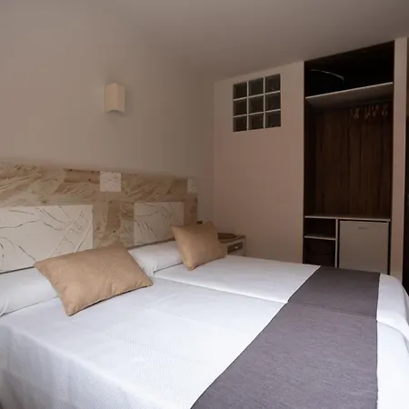 Szálloda Casa Gabriela *